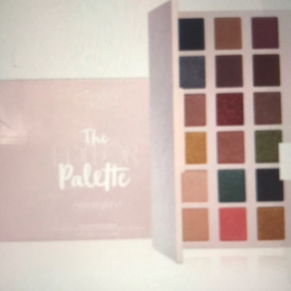 The editor palette New England Ciate NWT